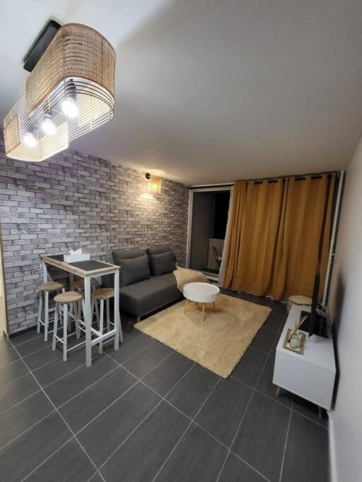 Apartmán Pepite Entre Paris Et Versailles Chaville Exteriér fotografie